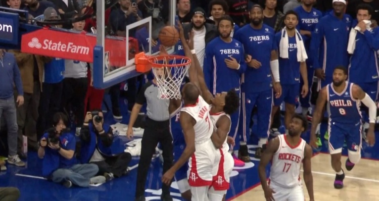 亚博体育APP-火箭76人裁判报告：漏吹杜兰特明显干扰球 加时杜兰特被犯规漏吹